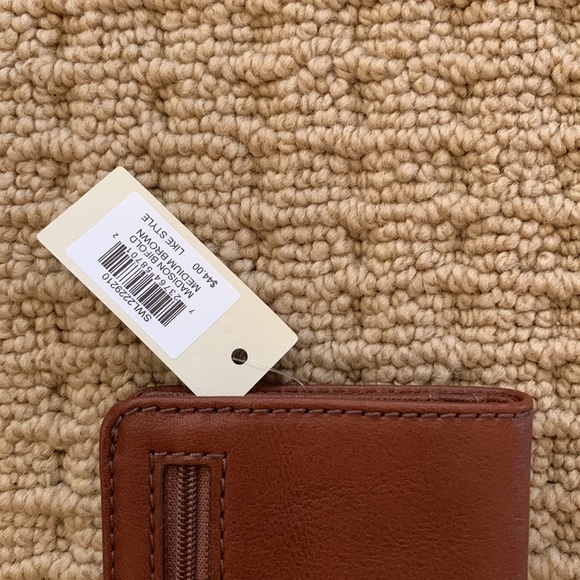 Fossil Madison Bifold Wallet in Brown - Picture 6 of 6